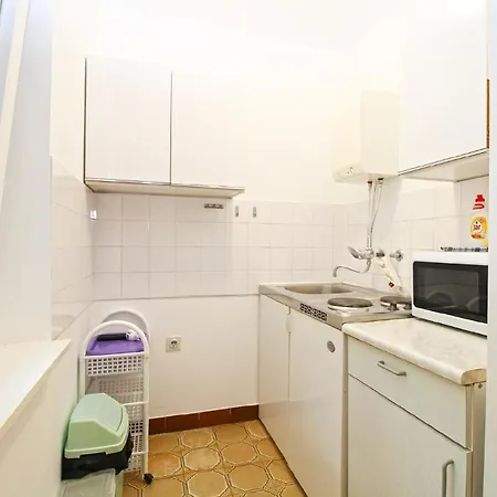 Fuer 4 Personen Ca 38 Qm In Pjescana Uvala, Istrien Istrische Riviera Apartment