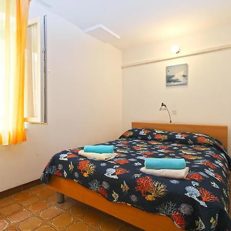 Apartment Fuer 4 Personen Ca 38 Qm In Pjescana Uvala, Istrien Istrische Riviera