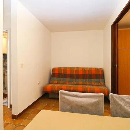 Apartment Fuer 4 Personen Ca 38 Qm In Pjescana Uvala, Istrien Istrische Riviera