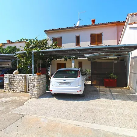 Fuer 4 Personen Ca 38 Qm In Pjescana Uvala, Istrien Istrische Riviera Apartment Pjescana Uvala