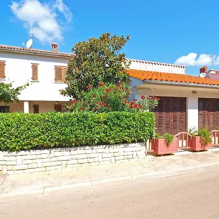 Fuer 4 Personen Ca 38 Qm In Pjescana Uvala, Istrien Istrische Riviera * Pjescana Uvala