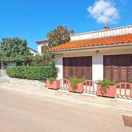 Fuer 4 Personen Ca 38 Qm In Pjescana Uvala, Istrien Istrische Riviera * Pjescana Uvala