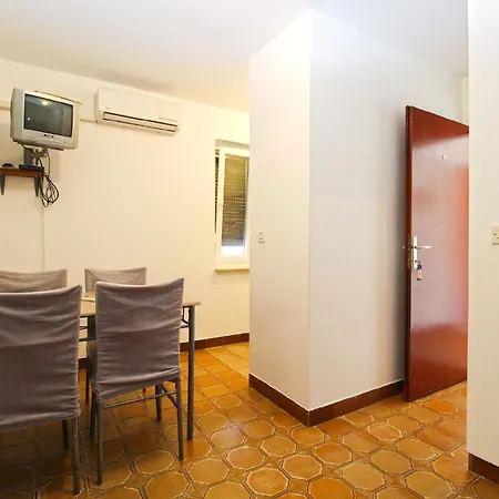 Apartment Fuer 4 Personen Ca 38 Qm In Pjescana Uvala, Istrien Istrische Riviera